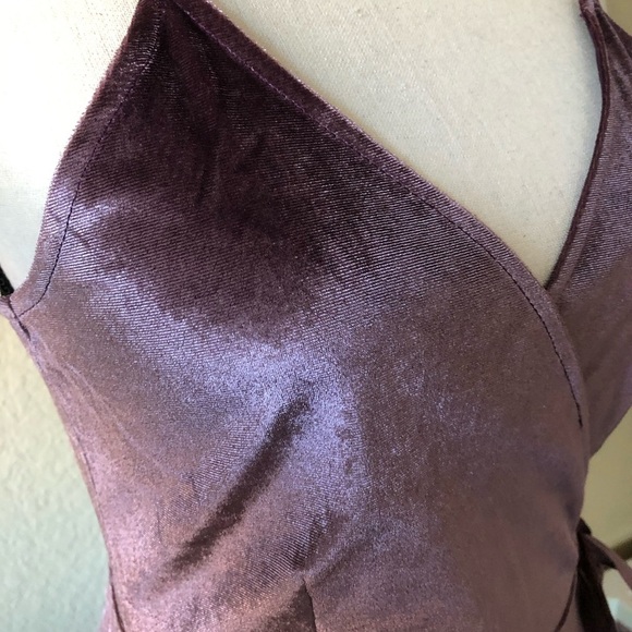 Rokoko Velvet Wrap-around Dress - Picture 2 of 8